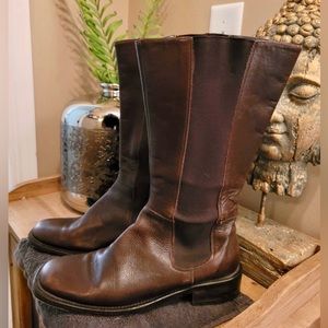 Classic preloved dress leather boots from J Crew.